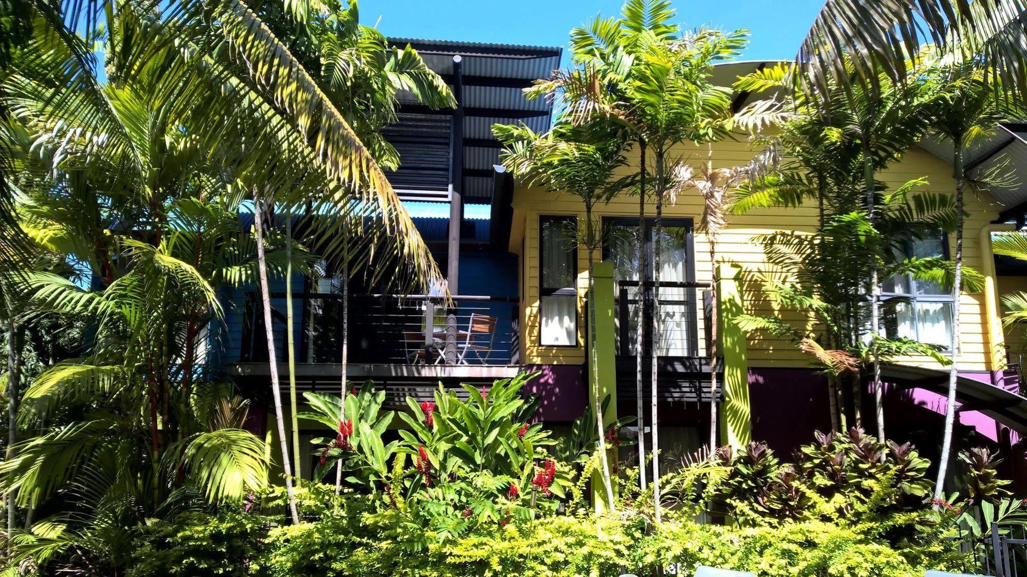 Dreamcatcher Beach-Side Apartments Port Douglas Exterior foto